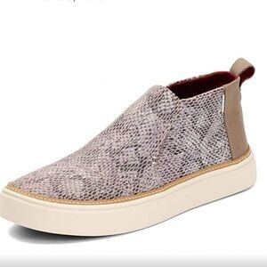 Toms Paxton Waterproof Snakeskin Cobra Slip On Ladies Sneakers size 8